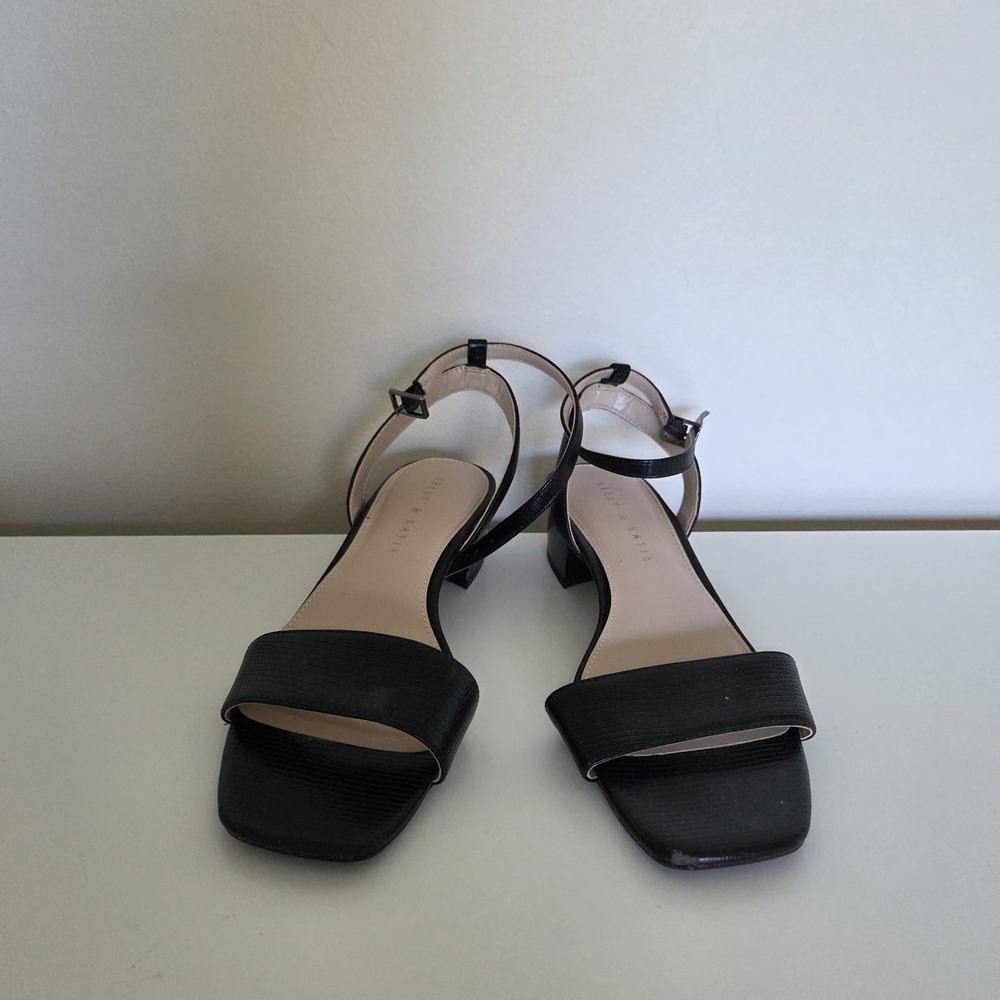 Kelly & Katie Black Sandals